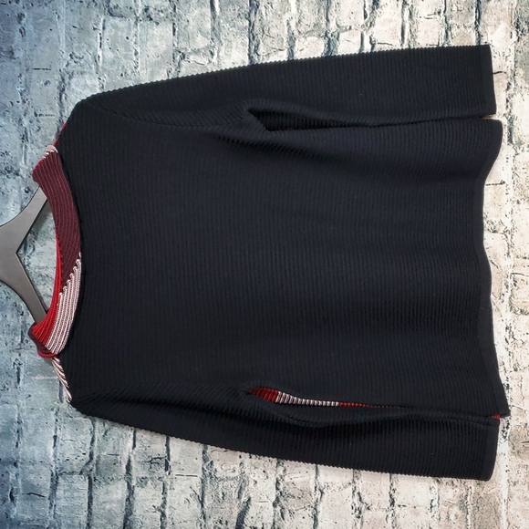 Skovhuus | Geometric Abstract Cowl Neck Black Red Pullover Tunic Sweater - Picture 9 of 11